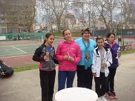 1ες ΝΙΚΗΤΡΙΕΣ ΔΙΠΛΩΝ 1Ε2 2013